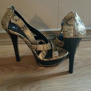 Shoes High heel